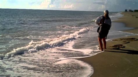 Exspect good size but choppy condiitons. . Fort pierce surf report